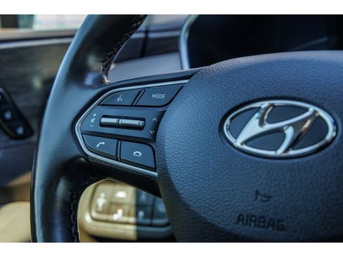 Used 2019 Hyundai Santa Fe AWD image 29