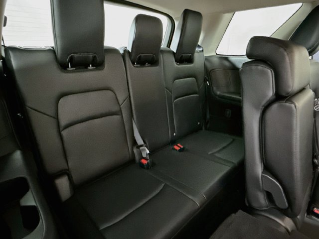 Used 2025 Nissan Pathfinder SL AWD/4WD image 27