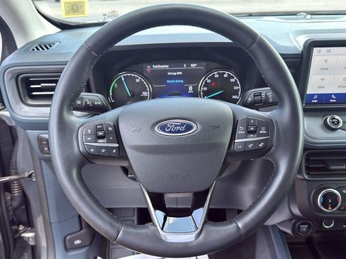Used 2024 Ford Maverick Lariat w/ Black Appearance Package FWD image 8