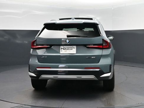 Used 2024 BMW X1 xDrive28i AWD/4WD image 6