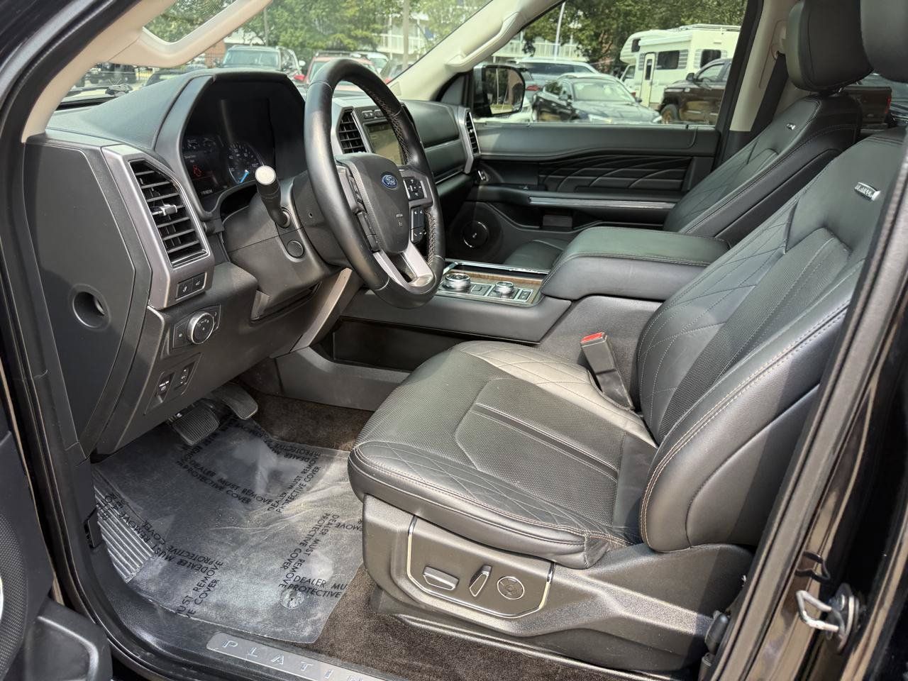 Used 2018 Ford Expedition Platinum AWD/4WD image 15