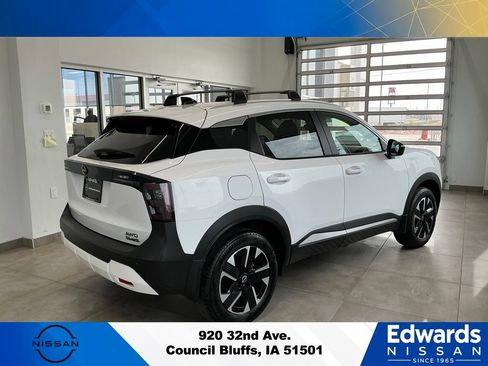 Used 2026 Nissan Kicks SV w/ Cold Weather Package AWD/4WD image 8