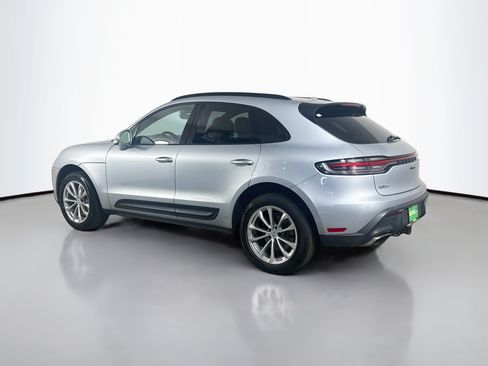 Used 2023 Porsche Macan w/ Premium Package Plus AWD/4WD image 7
