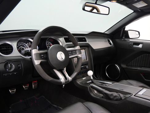 Used 2013 Ford Mustang Shelby GT500 image 33