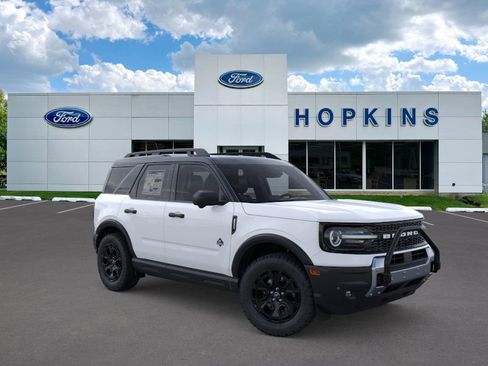 New 2025 Ford Bronco Sport Outer Banks w/ Sasquatch Outer Banks Package image 7