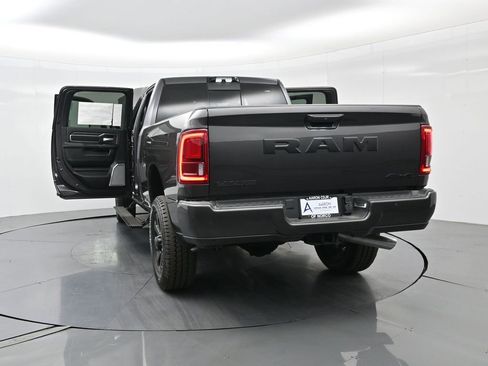 New 2025 RAM 2500 Laramie image 30