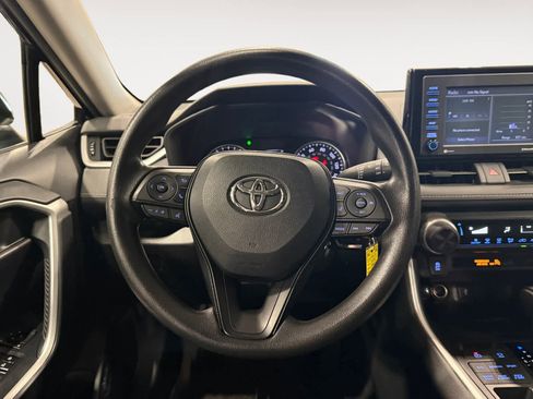 Used 2020 Toyota RAV4 LE w/ All Weather Liner Package AWD/4WD image 13