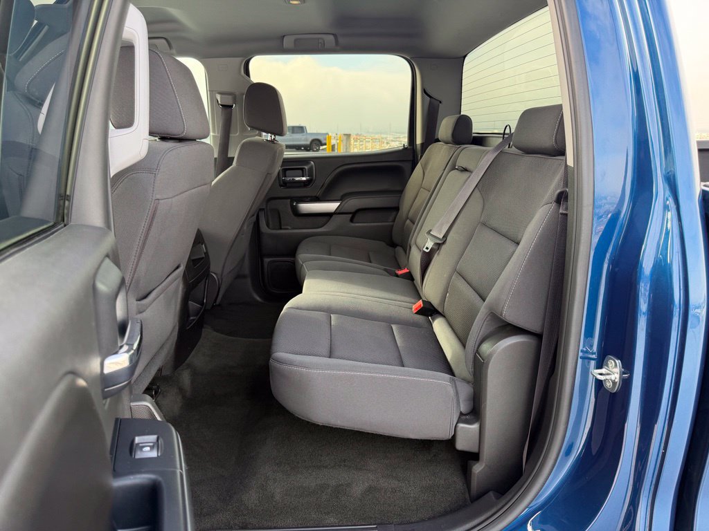 Used 2017 Chevrolet Silverado 1500 LT w/ All Star Edition AWD/4WD image 10