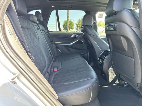 Used 2023 BMW X5 xDrive45e image 37