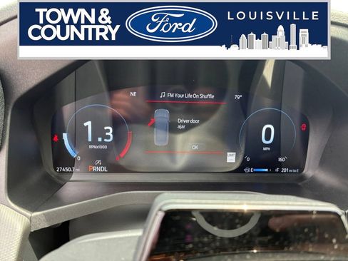 Used 2025 Ford Explorer ST-Line w/ ST-Line Street Pack AWD/4WD image 20