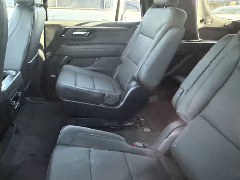 Used 2026 Chevrolet Tahoe LT w/ Comfort Package AWD/4WD image 10