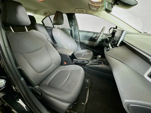 Used 2021 Toyota Corolla LE FWD image 29