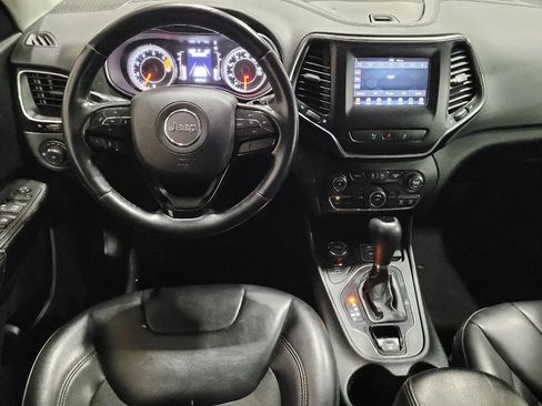 Used 2021 Jeep Cherokee Latitude Plus AWD/4WD image 22
