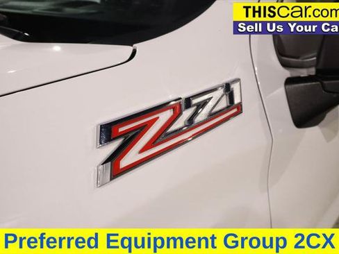Used 2023 Chevrolet Silverado 1500 Custom Trail Boss AWD/4WD image 15