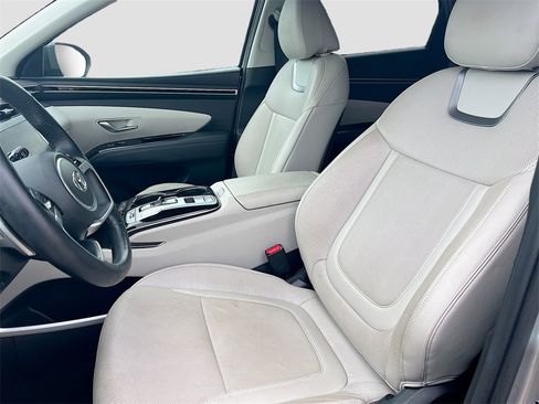Used 2024 Hyundai Tucson Limited image 22