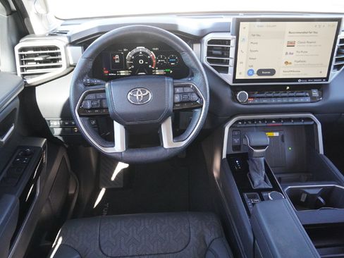 Used 2024 Toyota Tundra Limited image 26
