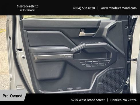 Used 2024 Toyota Tacoma TRD Off-Road w/ TRD Off Road Premium Package AWD/4WD image 12