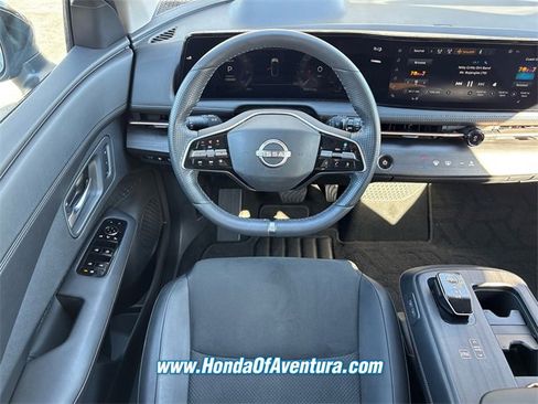 Used 2024 Nissan Ariya FWD image 12