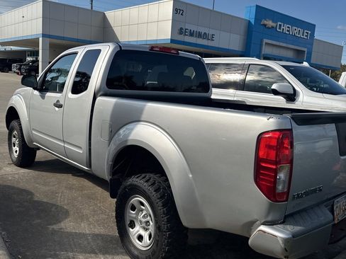 Used 2018 Nissan Frontier S image 9