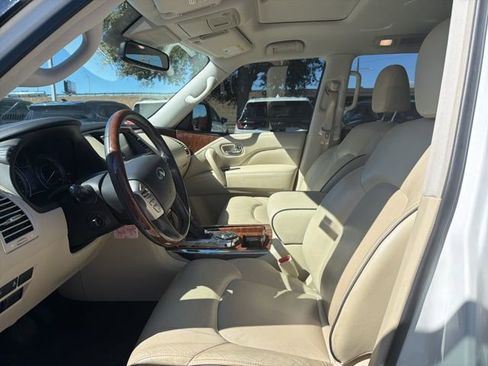Used 2019 INFINITI QX80 Luxe w/ All-Season Package image 14