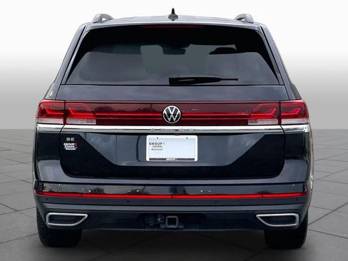 Used 2025 Volkswagen Atlas SE FWD image 5