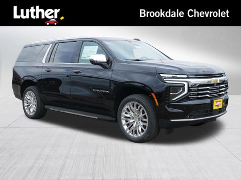 New 2026 Chevrolet Suburban Premier w/ Sun And Tow Package AWD/4WD image 1