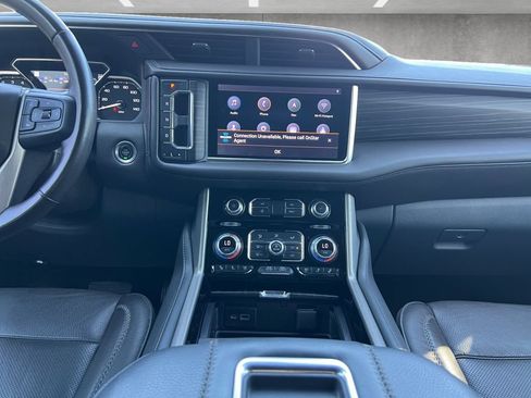 Used 2021 GMC Yukon Denali AWD/4WD image 3