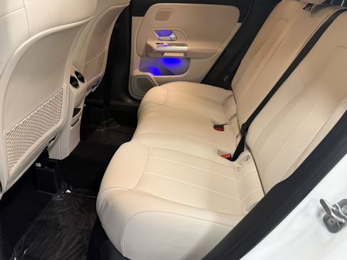 Used 2025 Mercedes-Benz GLA 250 image 39