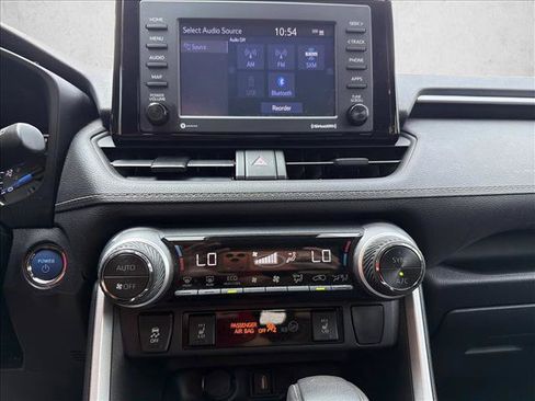 Used 2021 Toyota RAV4 XLE w/ Convenience Package AWD/4WD image 18