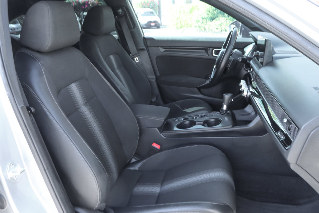 Used 2025 Honda Civic Sport image 34