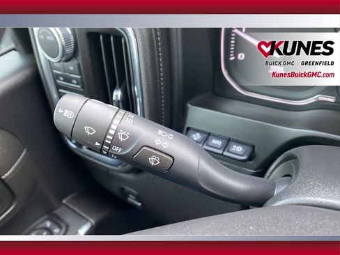Used 2023 GMC Sierra 3500 Denali w/ Denali Black Diamond Edition image 19