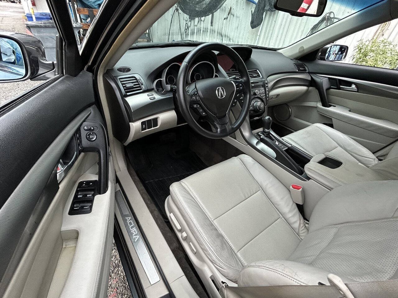 Used 2012 Acura TL w/ Technology Package FWD image 32