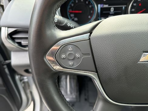Used 2018 Chevrolet Traverse LT image 25