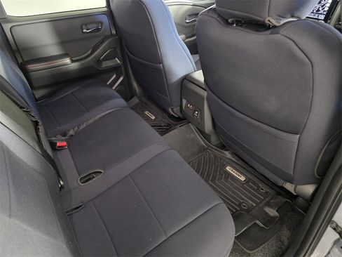 Used 2024 Nissan Frontier Pro-X w/ Pro Convenience Package image 32