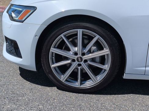 Used 2025 Audi A6 Premium Plus w/ Premium Plus Package AWD/4WD image 9