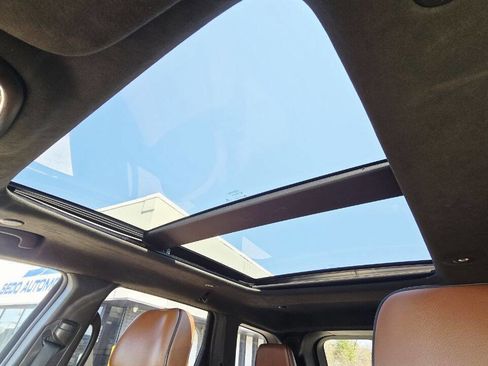 Used 2017 Jeep Grand Cherokee Summit image 40