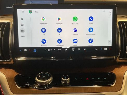 Used 2025 Ford Expedition King Ranch image 21