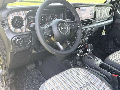 New 2026 Jeep Gladiator Sport AWD/4WD image 22