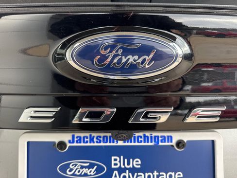Certified 2023 Ford Edge SEL w/ Convenience Package image 14