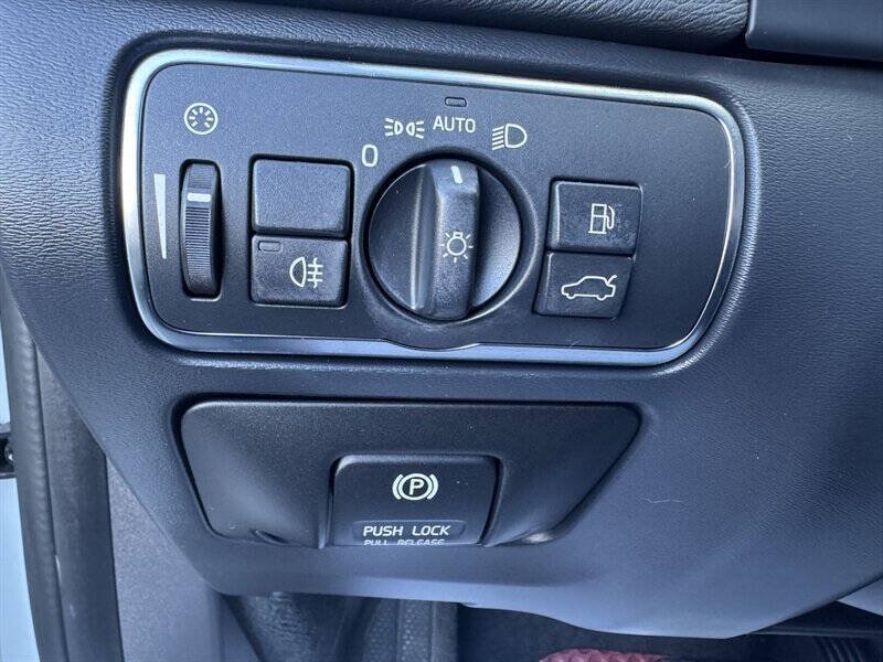 Used 2014 Volvo S60 T5 FWD image 15