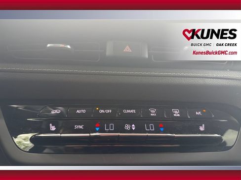 Used 2023 Buick Envision Preferred w/ Sport Touring Package AWD/4WD image 28