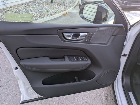 New 2026 Volvo XC60 B5 Plus w/ Climate Package image 11