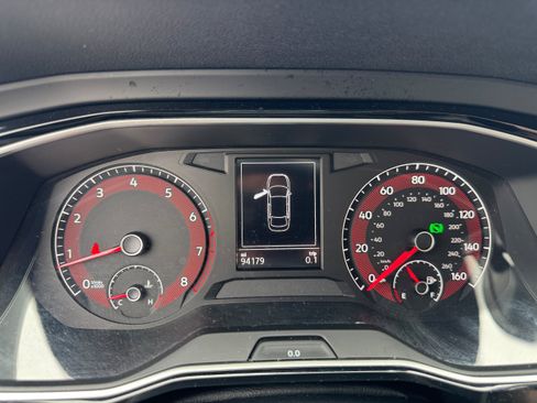 Used 2020 Volkswagen Jetta R-Line FWD image 11