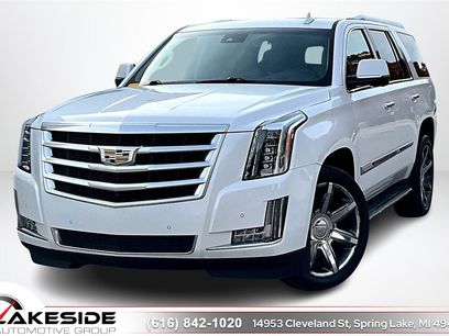 Used 2016 Cadillac Escalade Luxury