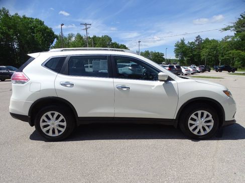 Used 2015 Nissan Rogue AWD S 2.5L 4-Cyl SUV image 35