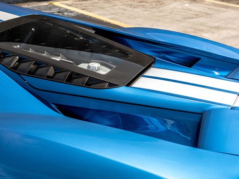 Used 2019 Ford GT image 33
