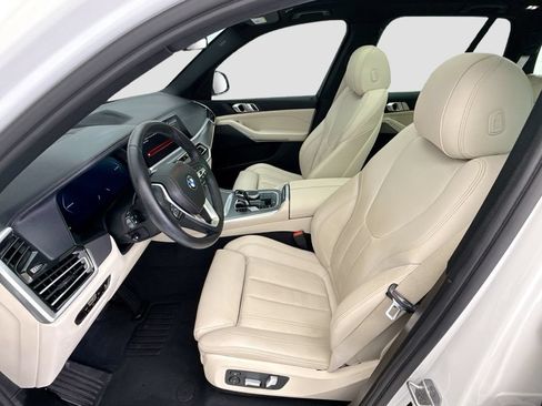 Used 2022 BMW X5 sDrive40i w/ Premium Package RWD image 18
