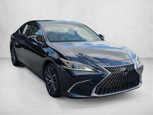 Used 2024 Lexus ES 350 w/ Premium Package FWD image 3