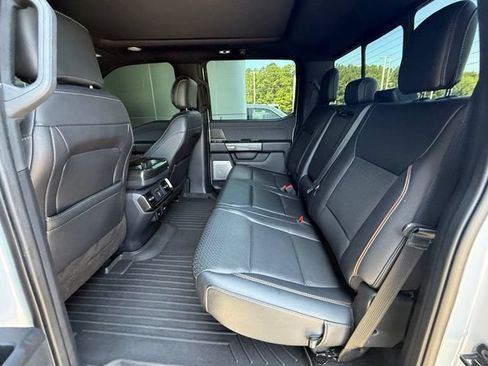 Used 2021 Ford F150 Lariat w/ Equipment Group 502A High AWD/4WD image 14