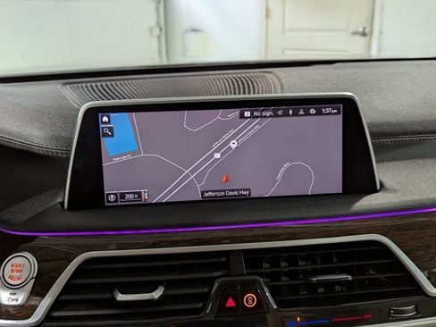 Used 2020 BMW 740i w/ Cold Weather Package image 32